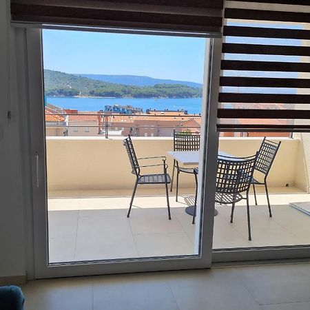 Sea&City View Luxury Apartment 크레스 외부 사진