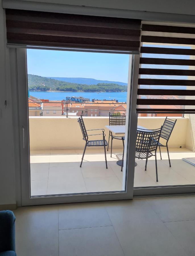 Sea&City View Luxury Apartment 크레스 외부 사진