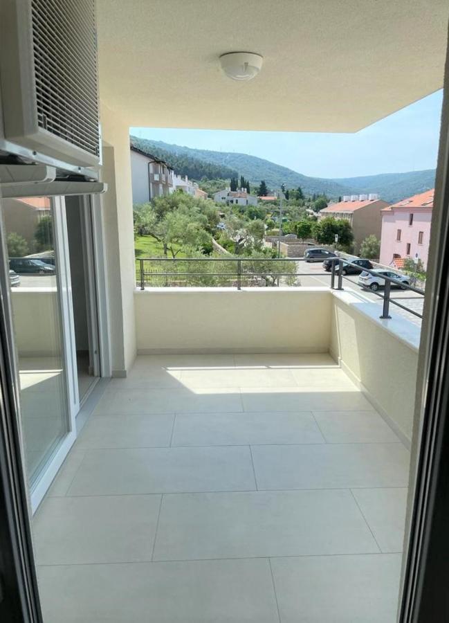 Sea&City View Luxury Apartment 크레스 외부 사진