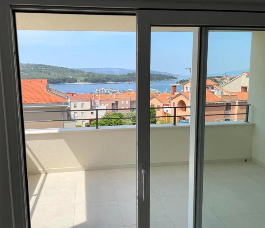 Sea&City View Luxury Apartment 크레스 외부 사진